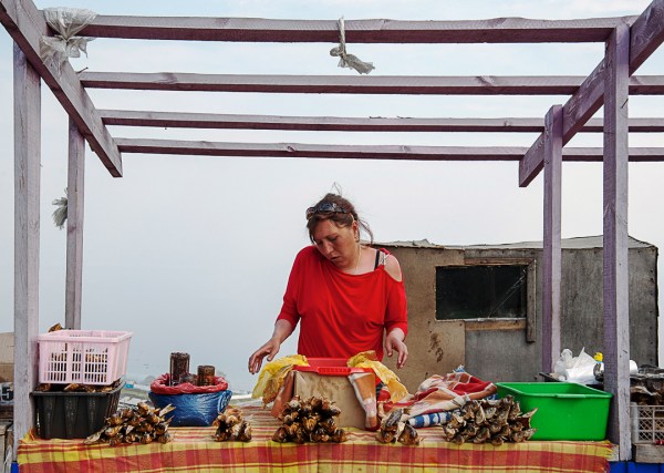 106_BaikalskFishLady6699