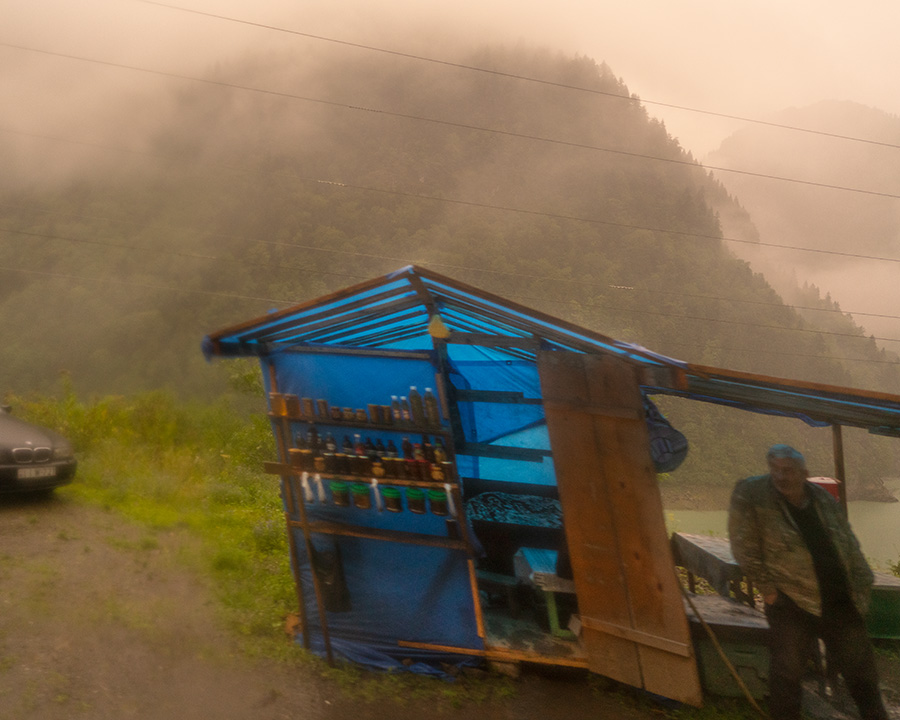 UshguliHoneyshack_7494